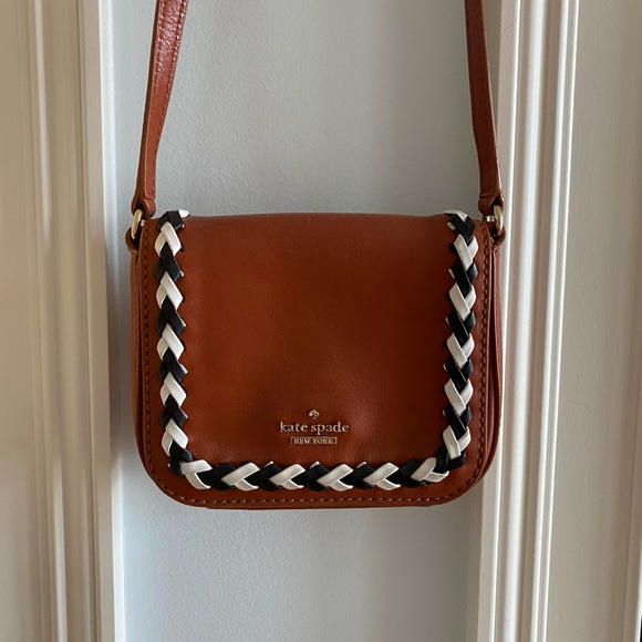 kate spade Handbags - KATE SPADE CROSSBODY